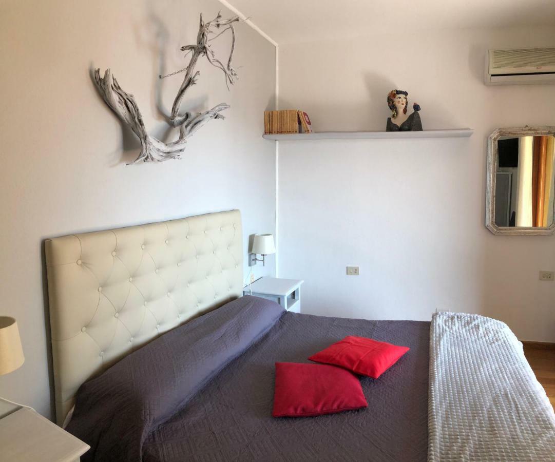 Bed and Breakfast La Chicca Di Francesca Santa Teresa Gallura Zewnętrze zdjęcie