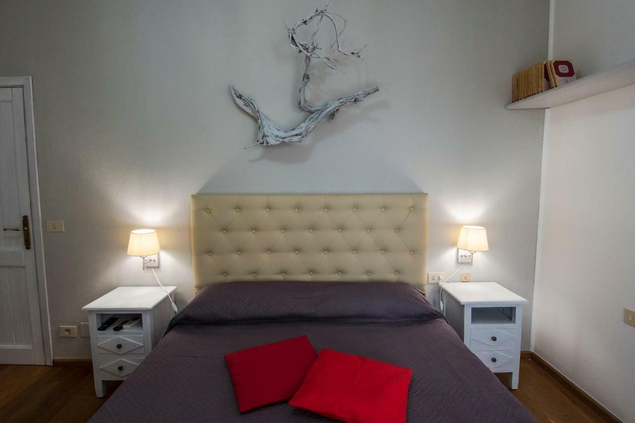 Bed and Breakfast La Chicca Di Francesca Santa Teresa Gallura Zewnętrze zdjęcie